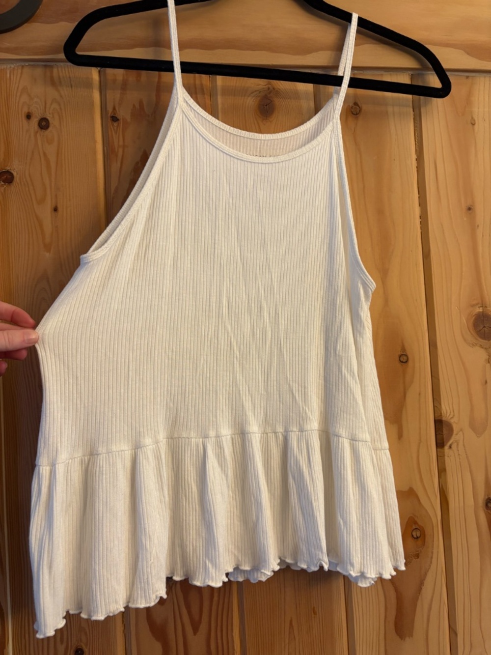 American Eagle Flowy Tanktop